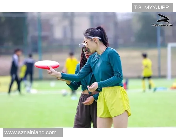 南京飞盘队在全国飞盘状态排行榜中荣获第四名展现出强劲实力与潜力